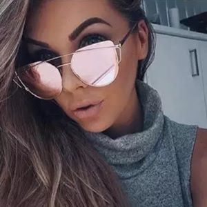⭐️Best Seller⭐️ Rose Gold Mirrored Sunglasses NEW